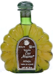 Текила Tres Mujeres, Anejo, не менее 3 лет, 0.75 л