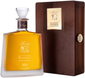 Граппа Roccanivo, 8 лет, 0.7 л (п/у)