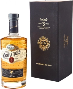 Текила Centinela, 3 года, 0.75 л (п/у)