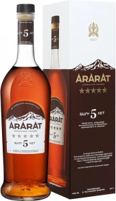 Коньяк Арарат, Ararat, 5 stars, 5 лет, 0.7 л (п/у)