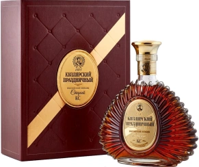 Коньяк Сувенирный, Кизлярский Праздничный, KS, 17 лет, 0.7 л (п/у)