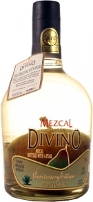 Текила Mezcal Joven with a Pear, Divino, 3 месяца, 0.75 л