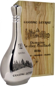 Коньяк Leyrat, Tres Vieux, 50 лет, 0.7 л (п/у)