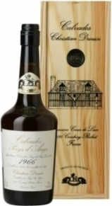 Кальвадос Calvados Pays d'Auge, Coeur de Lion, 1966, 0.7 л (п/у)