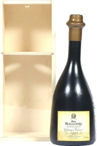 Кальвадос Calvados Millesime, Pere Magloire, более 20 лет, 0.7 л (п/у)