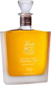 Граппа Tre Soli Tre, 8 лет, 0.7 л