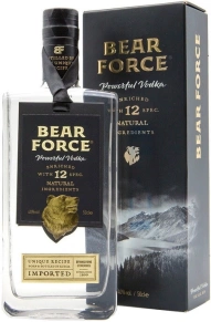 Водка Powerful, Bear Force, 0.5 л (п/у)