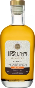 Водка Apricot Reserve, Mijnaberd, 3 года, 0.5 л