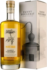 Коньяк Petite Cigue, Fanny Fougerat, VSOP, 6 лет, 0.7 л (п/у)