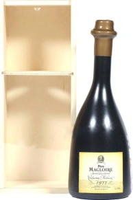 Кальвадос Millesime, Pere Magloire, более 20 лет, 0.7 л (п/у)