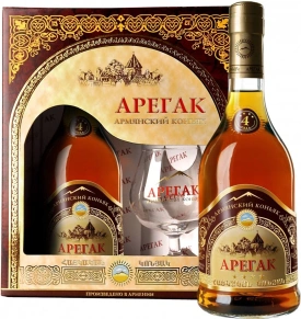 Коньяк Арегак, 4 zvezdy, 4 года, 0.5 л (п/у)