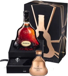 Коньяк Hennessy, XO, 20 лет, 0.7 л (п/у)