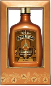 Текила Revolucion, 4 года, 0.7 л (п/у)
